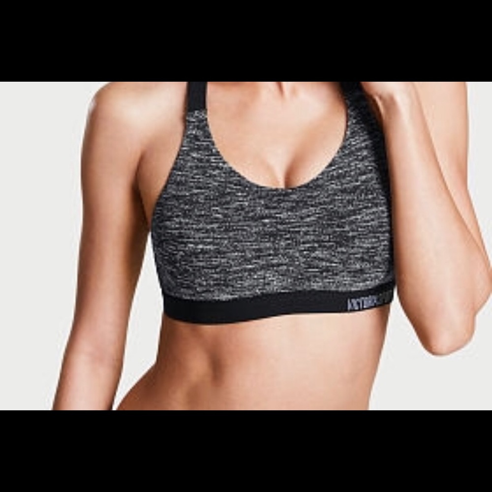 Victoria Secret VSX sport bra / grey and black